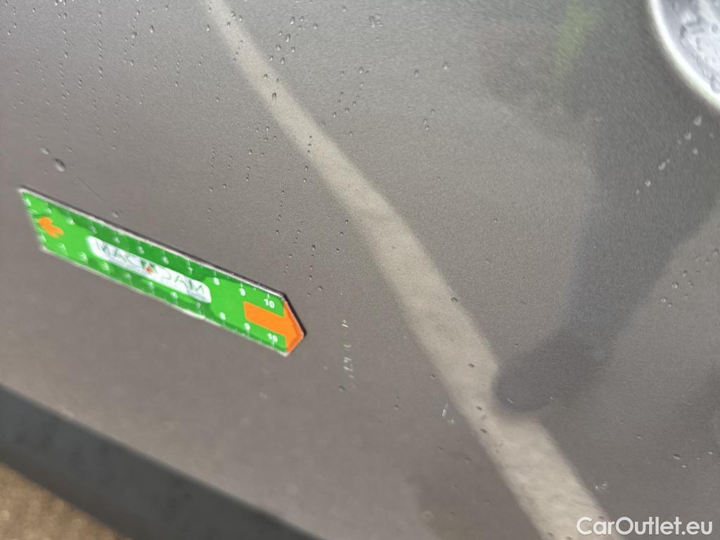  Opel   Grandland X OPEL PHEV / 2017 / 5P / todoterreno 1.6 Turbo Edition Auto 4x2 #4