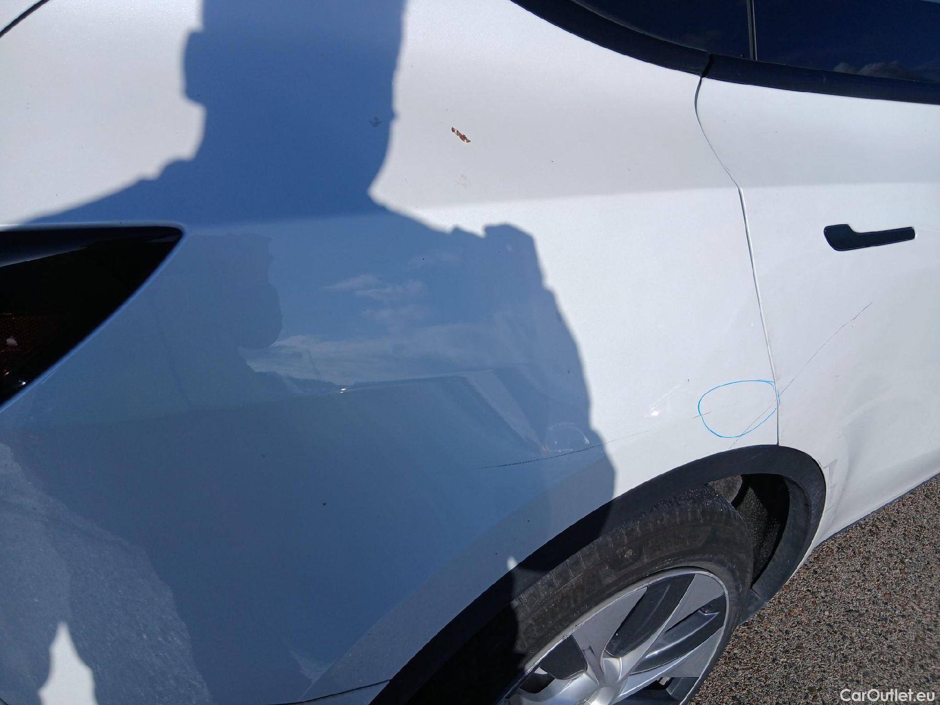  Tesla  Model Y TESLA  / 2020 / 5P / todoterreno Gran Autonomía 4WD #29