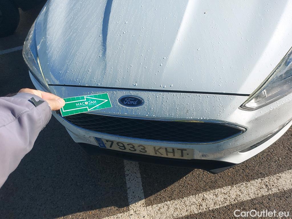  Ford  Focus FORD  5p 3G berlina con portón 1.5 TDCi E6 88kW (120CV) Trend+ #8