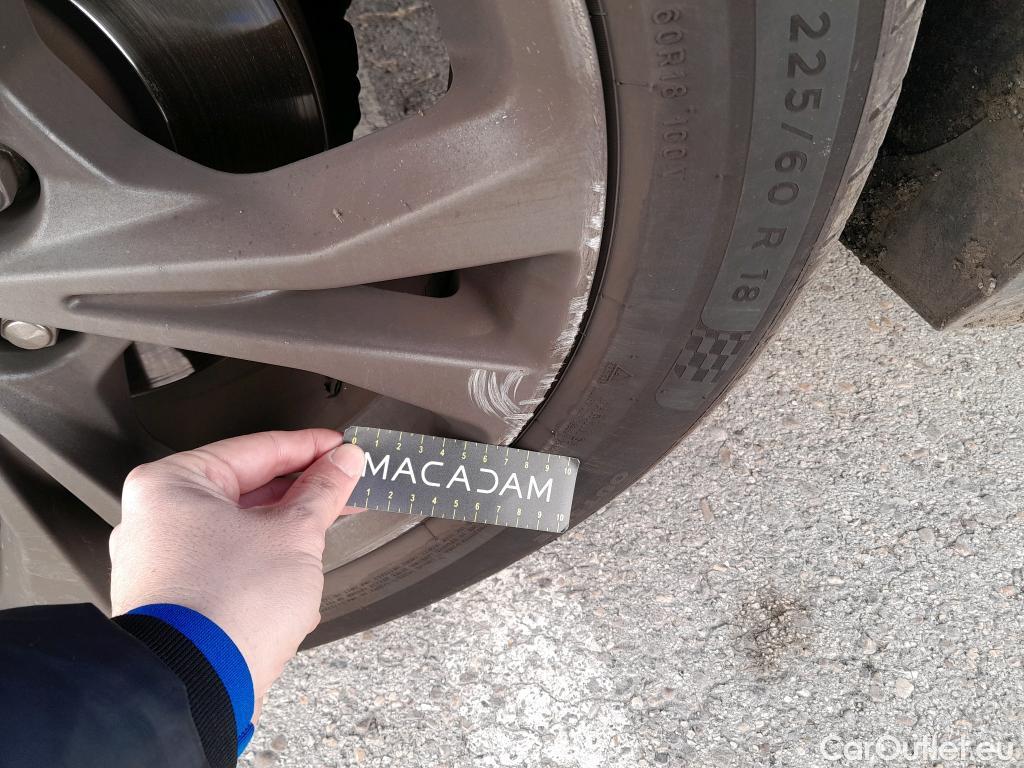  Ford  Kuga FORD  / 2019 / 5P / todoterreno ST-Line X 2.0 EcoBlue 140kW 4x4 Auto #9