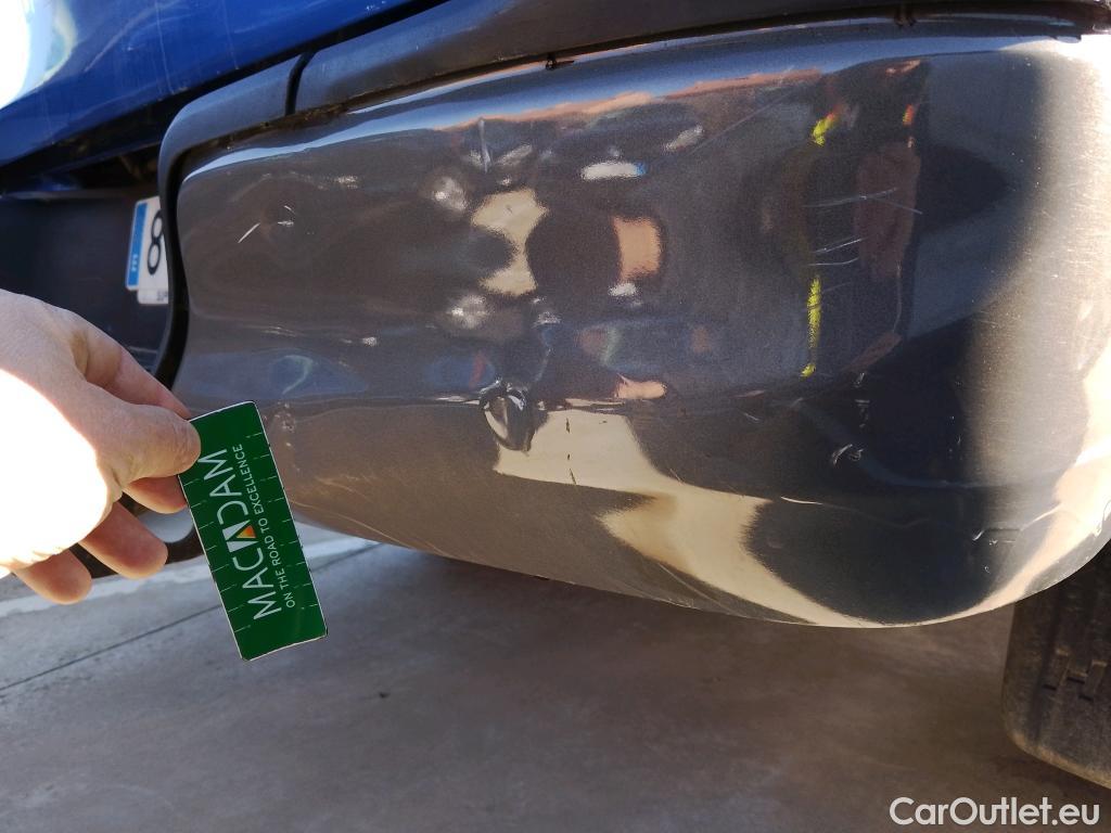  Toyota  Hilux TOYOTA  / 2020 / 4P / pickup 2.8 D-4D 150kW C. Doble Invincible A/T #8