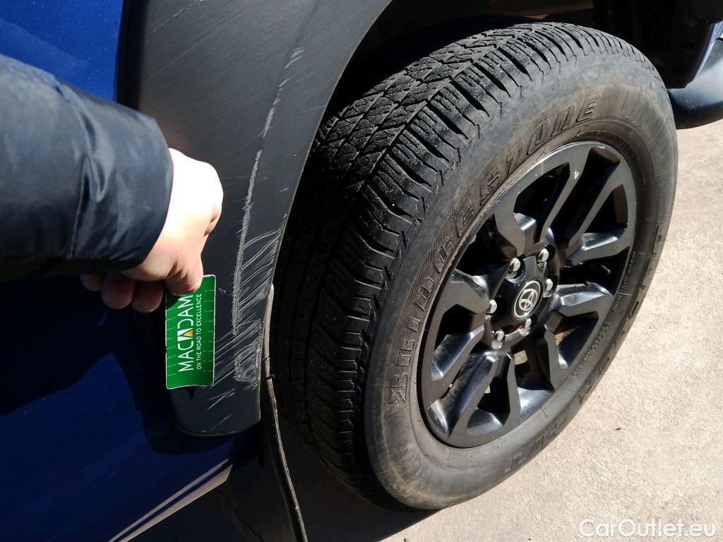  Toyota  Hilux TOYOTA  / 2020 / 4P / pickup 2.8 D-4D 150kW C. Doble Invincible A/T #30