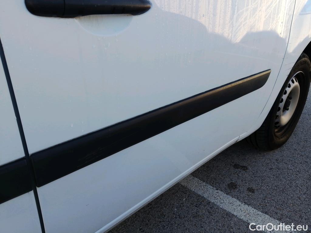  Renault  Kangoo RENAULT  Furgón/2013/3P/furgón derivado de turismo Profesional dCi 55 kW (75 CV) #38