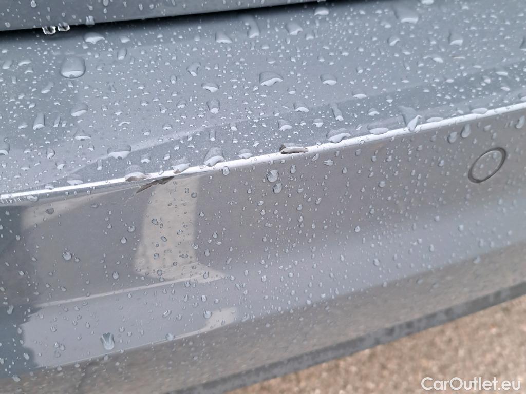  Volkswagen  Touran  Life 2.0 TDI 150CV AT7 E6d #7