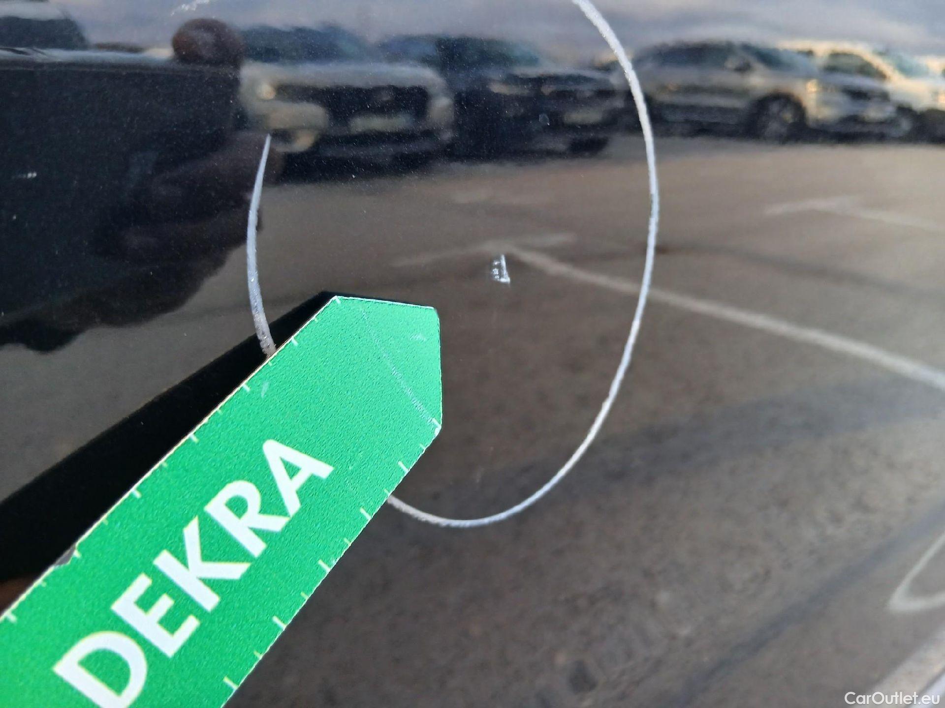  Volkswagen  T-CROSS VOLKSWAGEN  / 2018 / 5P / todoterreno Sport 1.0 TSI 81kW (110CV) DSG #20