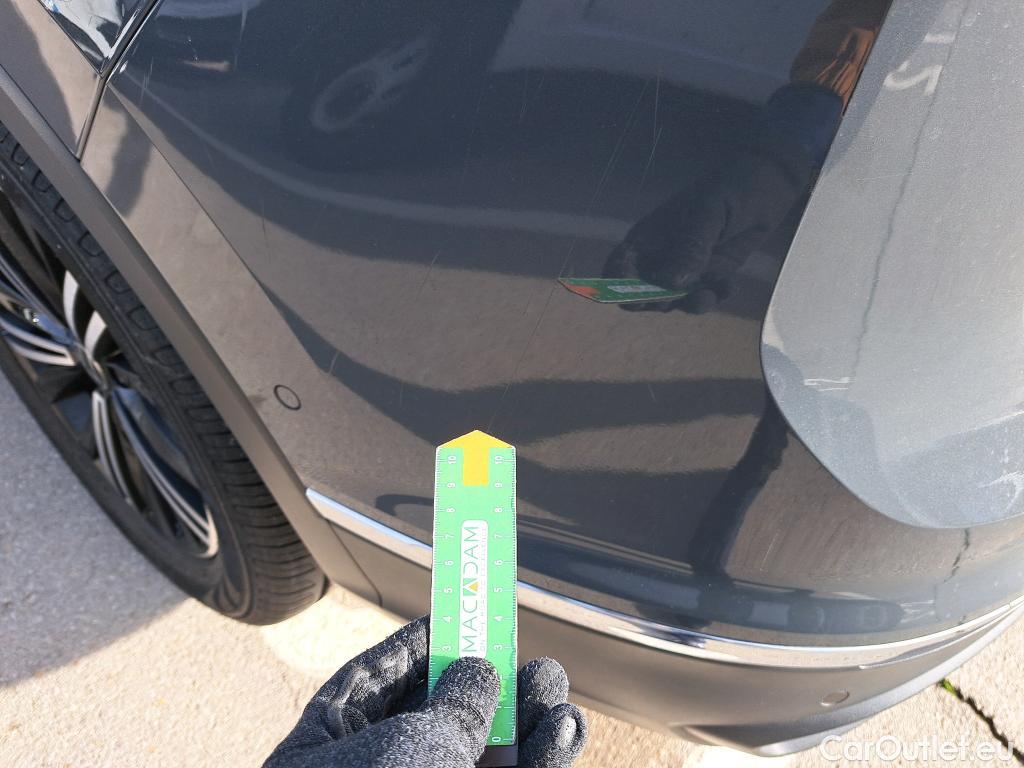  Volkswagen  Tiguan VOLKSWAGEN  / 2020 / 5P / todoterreno Life 1.4 TSI eHybrid 180kW (245CV) DSG #26