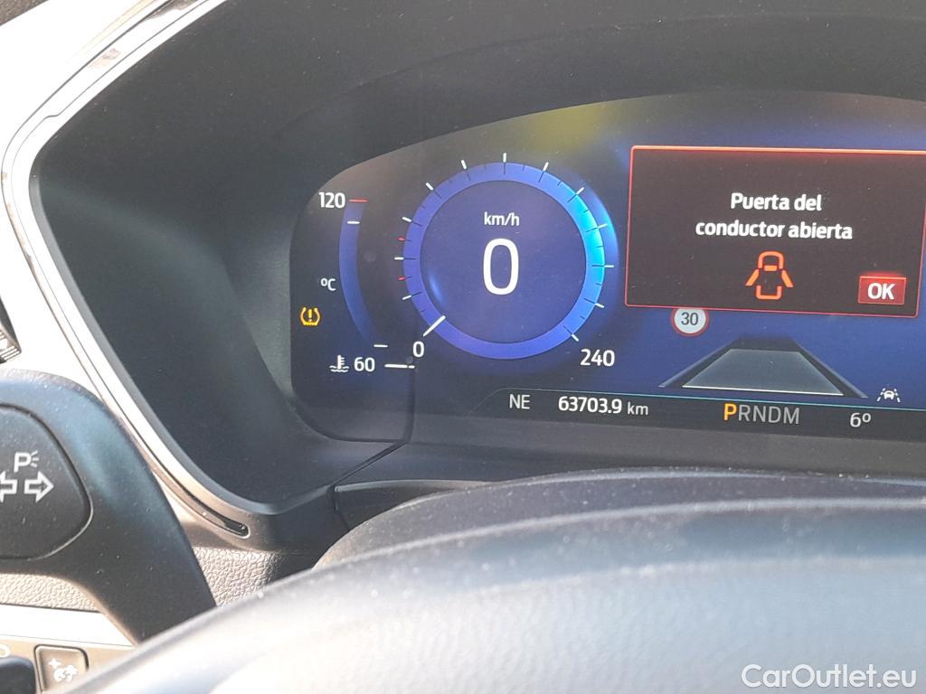  Ford  Kuga FORD  / 2019 / 5P / todoterreno ST-Line X 2.0 EcoBlue 140kW 4x4 Auto #31