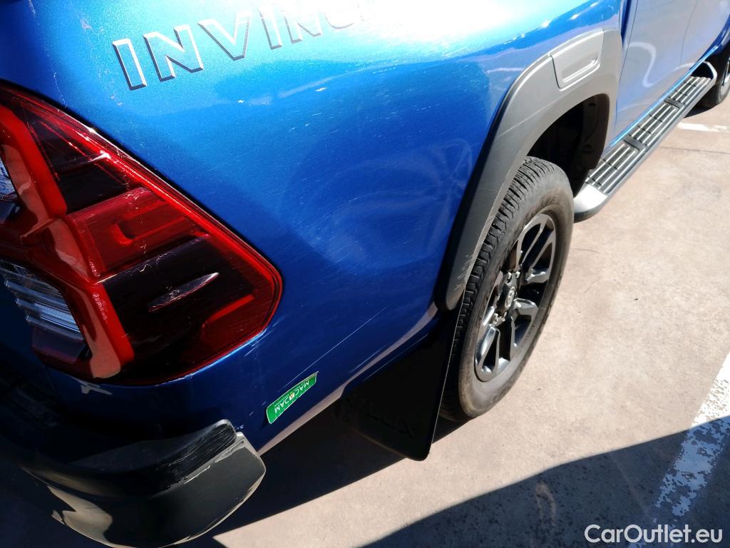  Toyota  Hilux TOYOTA  / 2020 / 4P / pickup 2.8 D-4D 150kW C. Doble Invincible A/T #10