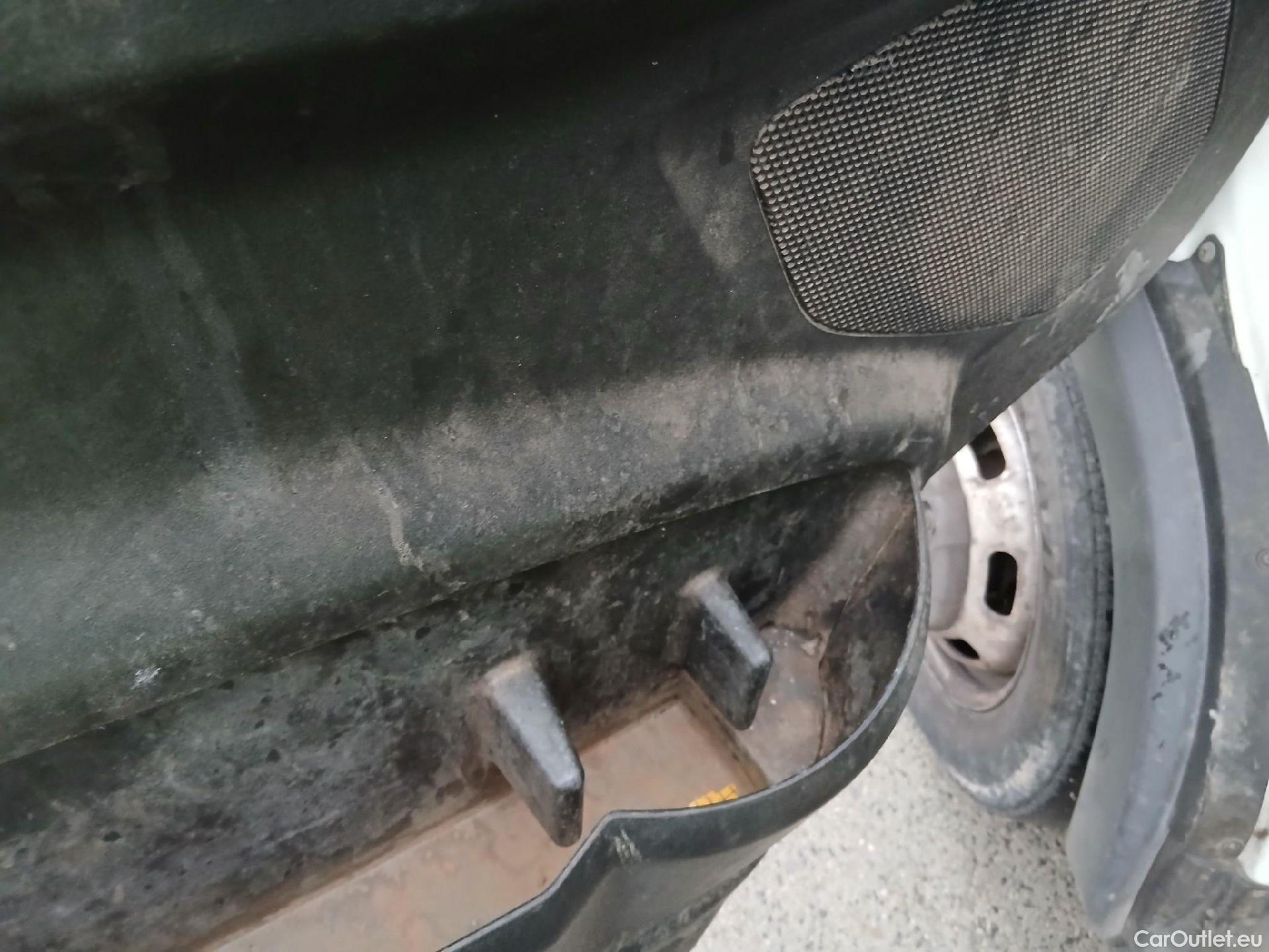  Iveco  Daily IVECO  / 2014 / 4P / chasis doble cabina 35C 14 D 3750 #19