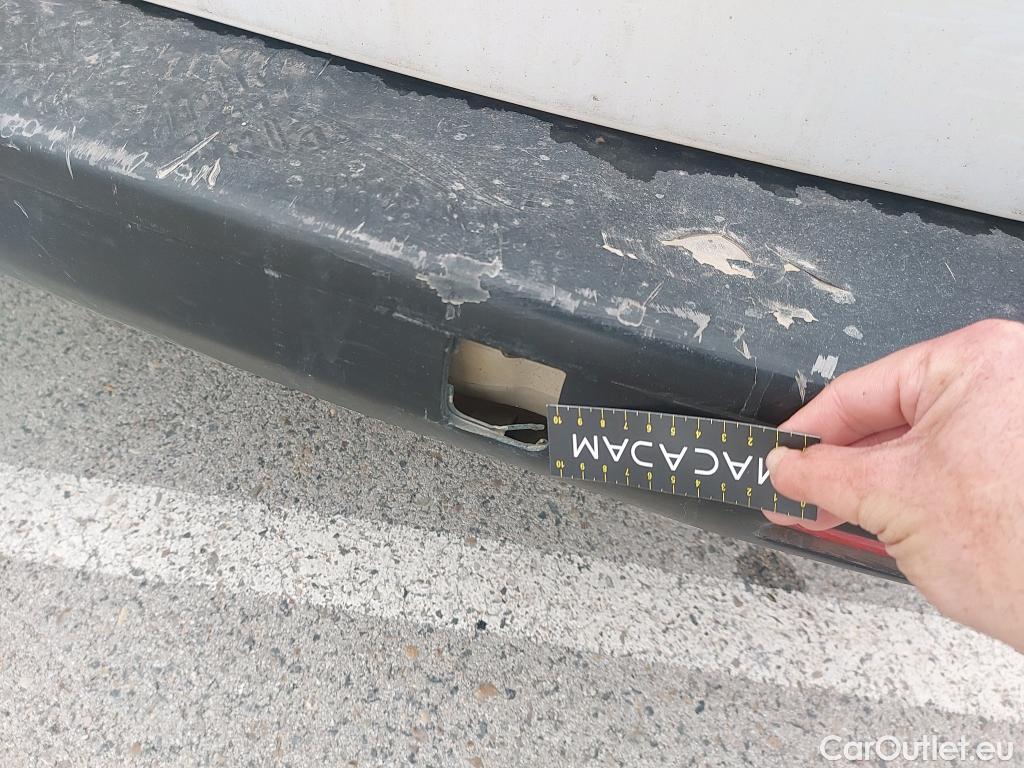  Peugeot  Expert PEUGEOT  / 2016 / 4P / furgón Furgón Pro BlueHDi 90KW (120) Standard #44