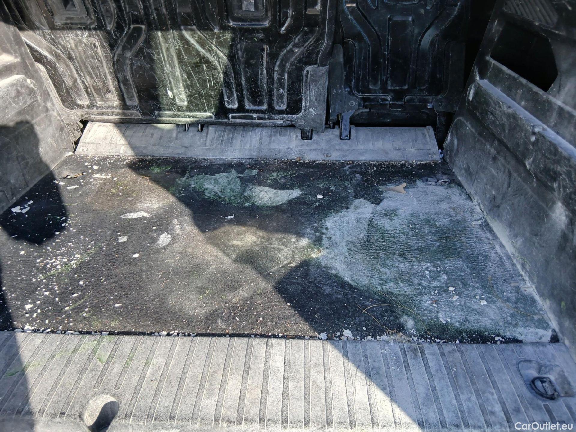  Peugeot  RIFTER PEUGEOT  / 2018 / 4P / combi Active Standard BlueHDi 73kW (IND) (CX2) #5