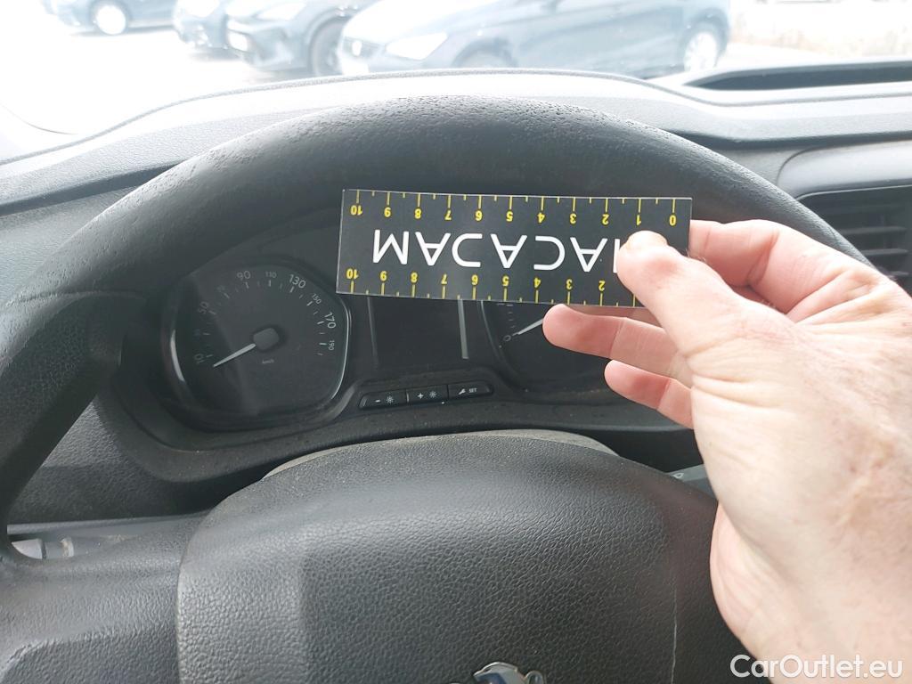  Peugeot  Expert PEUGEOT  / 2016 / 4P / furgón Furgón Pro BlueHDi 90KW (120) Standard #37