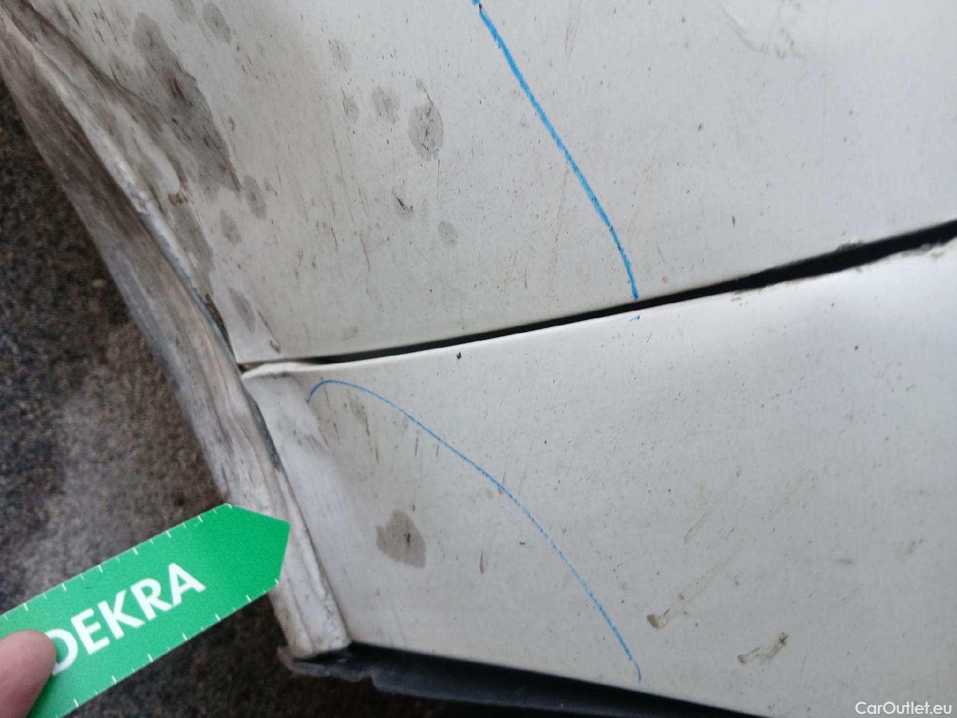  Opel  Combo  E Cargo Express 1.5 75CV MT5 E6dT #48