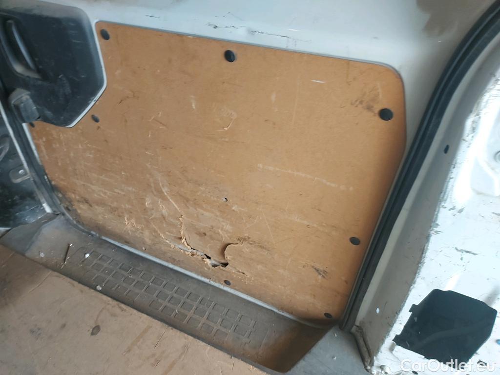  Peugeot  Expert PEUGEOT  / 2016 / 4P / furgón Furgón Pro BlueHDi 90KW (120) Standard #3