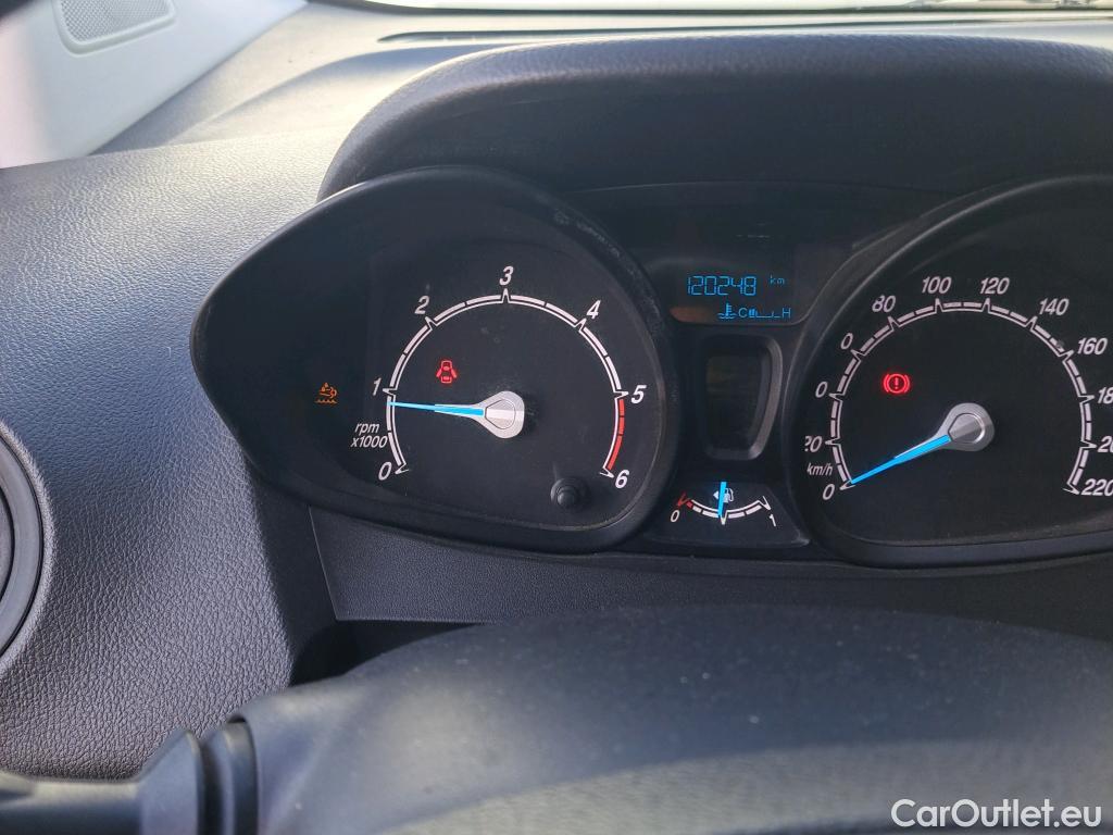  Ford  Transit FORD  Courier/2014/4P/furgón der.turis Van 1.5 TDCi 56kW Trend #46