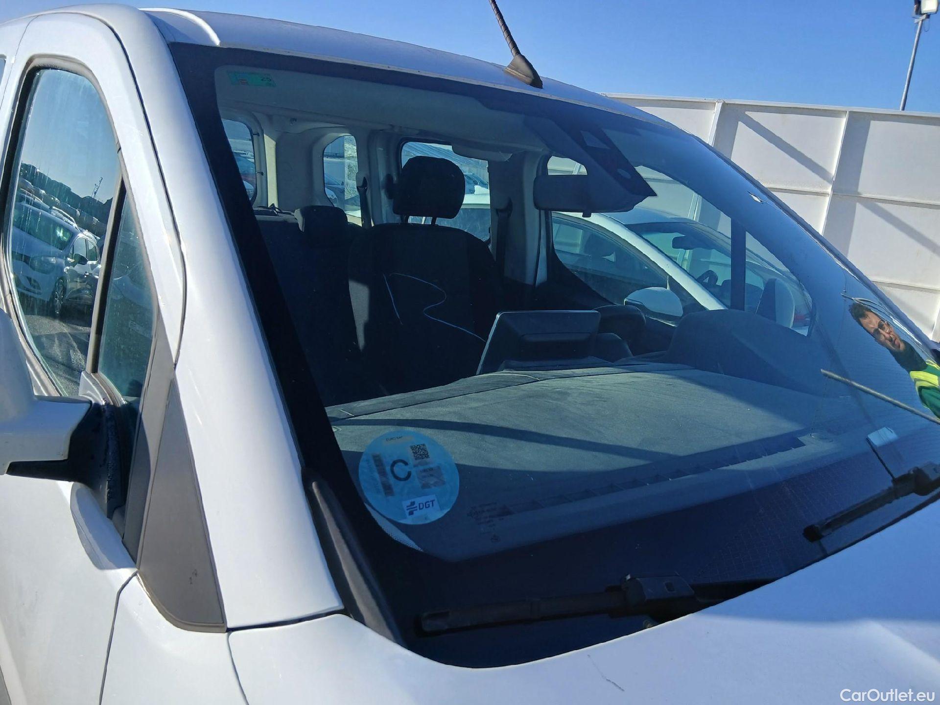  Peugeot  RIFTER PEUGEOT  / 2018 / 4P / combi Active Standard BlueHDi 73kW (IND) (CX2) #8