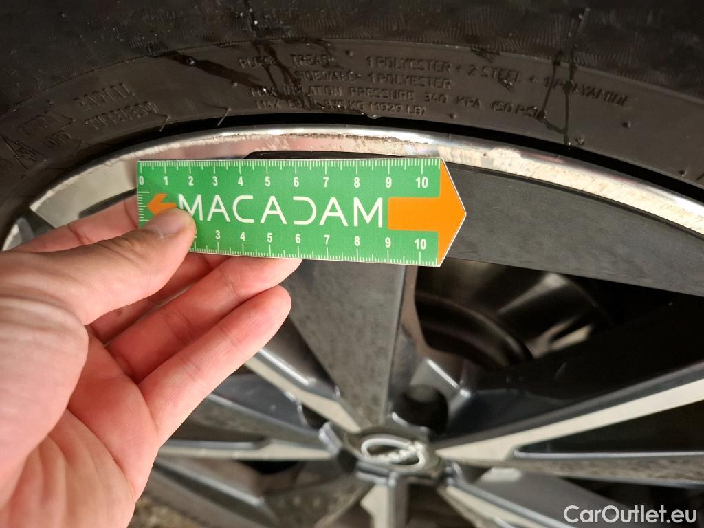  Nissan  Qashqai NISSAN  / 2021 / 5P / Crossover 1.3 MHEV 158ch Xtronic Tekna #8