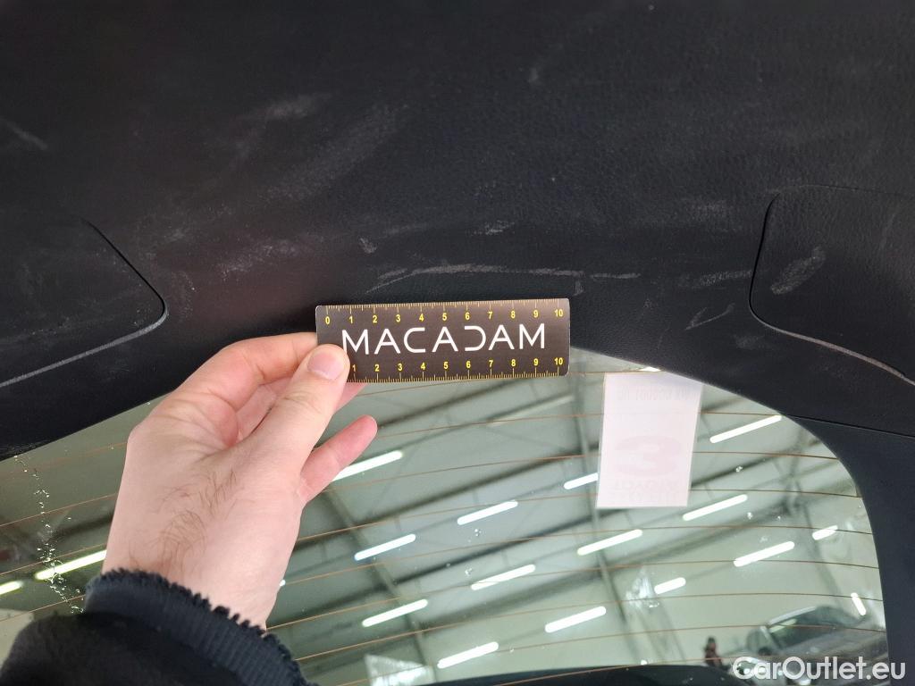  Toyota  C-HR TOYOTA  / 2016 / 5P / SUV 1.8 HYBRIDE 122 GRAPHIC #19