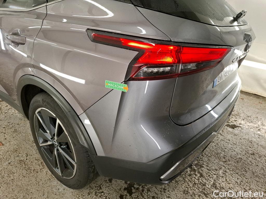  Nissan  Qashqai NISSAN  / 2021 / 5P / Crossover 1.3 MHEV 158ch Xtronic Tekna #1