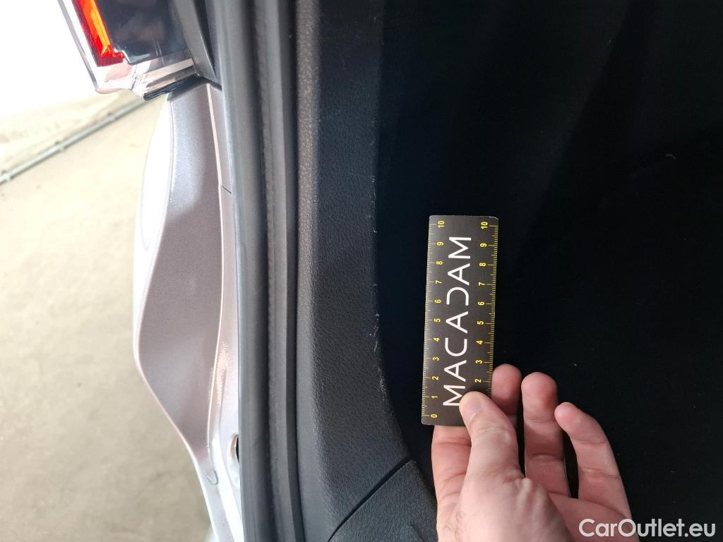  Toyota  C-HR TOYOTA  / 2016 / 5P / SUV 1.8 HYBRIDE 122 GRAPHIC #15