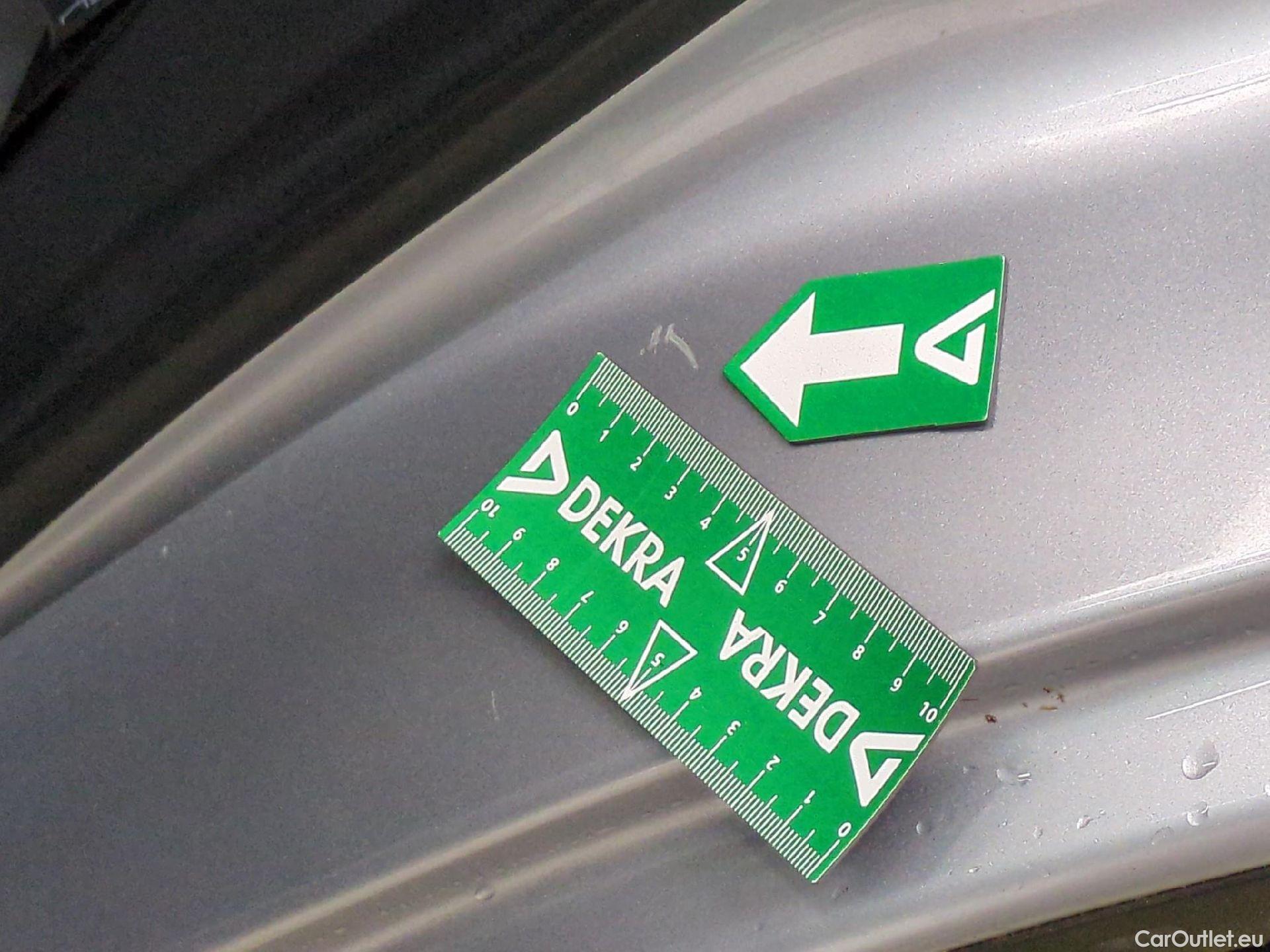  Toyota  RAV4 TOYOTA  Hybride / 2018 / 5P / SUV Hybride 2WD 218ch Dynamic #10