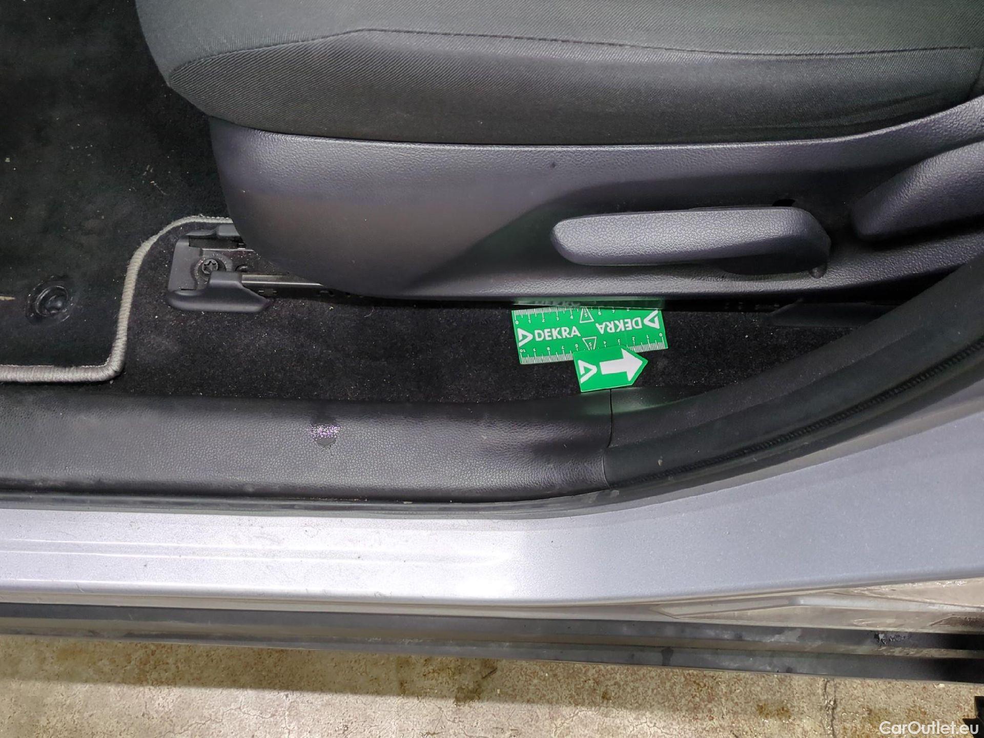  Toyota  RAV4 TOYOTA  Hybride / 2018 / 5P / SUV Hybride 2WD 218ch Dynamic #1