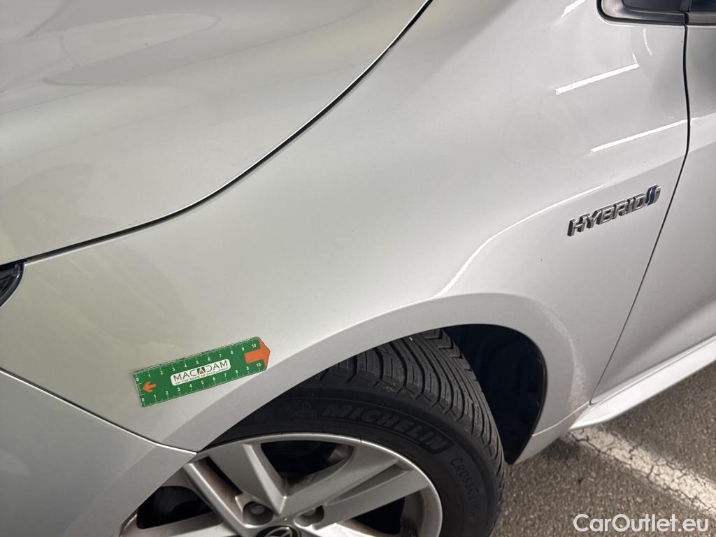  Toyota  Corolla TOYOTA  Touring Sports / 2018 / 5P / Break Hybride 122h Dynamic Business Stage Acad #32