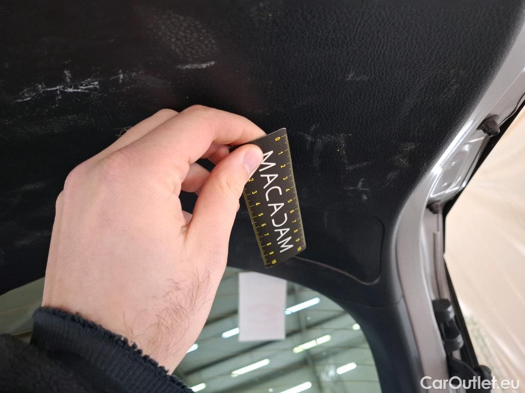  Toyota  C-HR TOYOTA  / 2016 / 5P / SUV 1.8 HYBRIDE 122 GRAPHIC #20