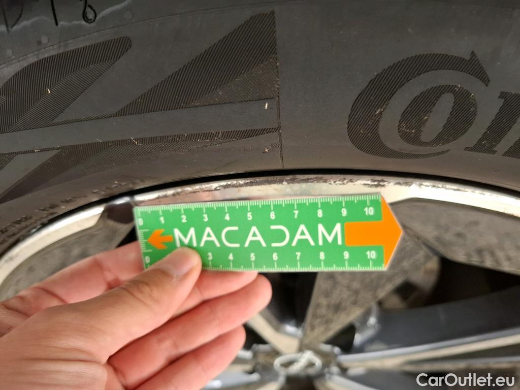  Nissan  Qashqai NISSAN  / 2021 / 5P / Crossover 1.3 MHEV 158ch Xtronic Tekna #4