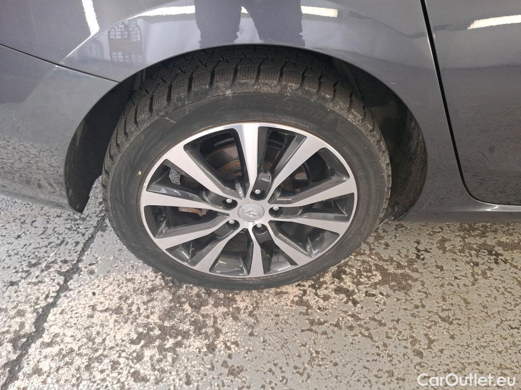  Hyundai  i30  cw Creative 1.6 CRDi 115CV BVA7 E6d #42