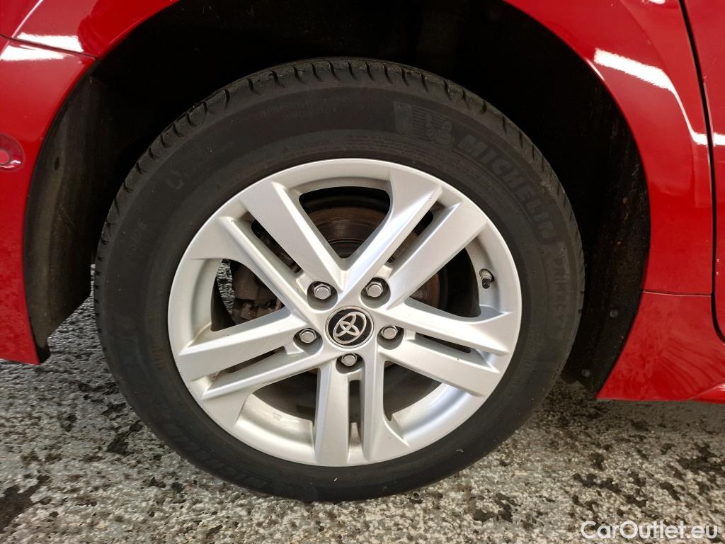  Toyota  Corolla TOYOTA  Touring Sports / 2018 / 5P / Break Hybride 122h Dynamic Business Beyond Zer #30