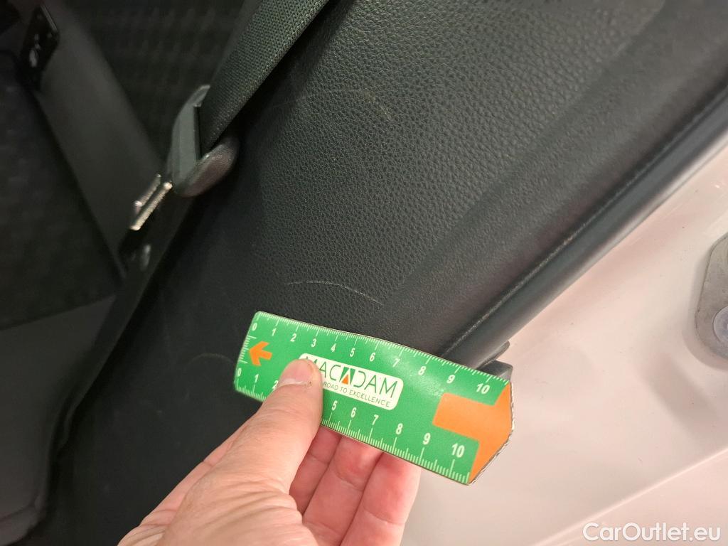  Toyota  Corolla TOYOTA  Touring Sports / 2022 / 5P / Break Hybride 140h Dynamic Business Beyond Zer #9