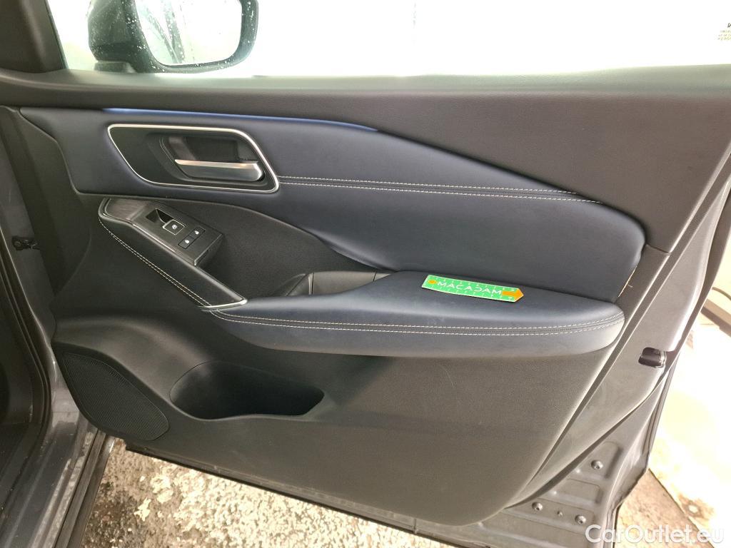  Nissan  Qashqai NISSAN  / 2021 / 5P / Crossover 1.3 MHEV 158ch Xtronic Tekna #14