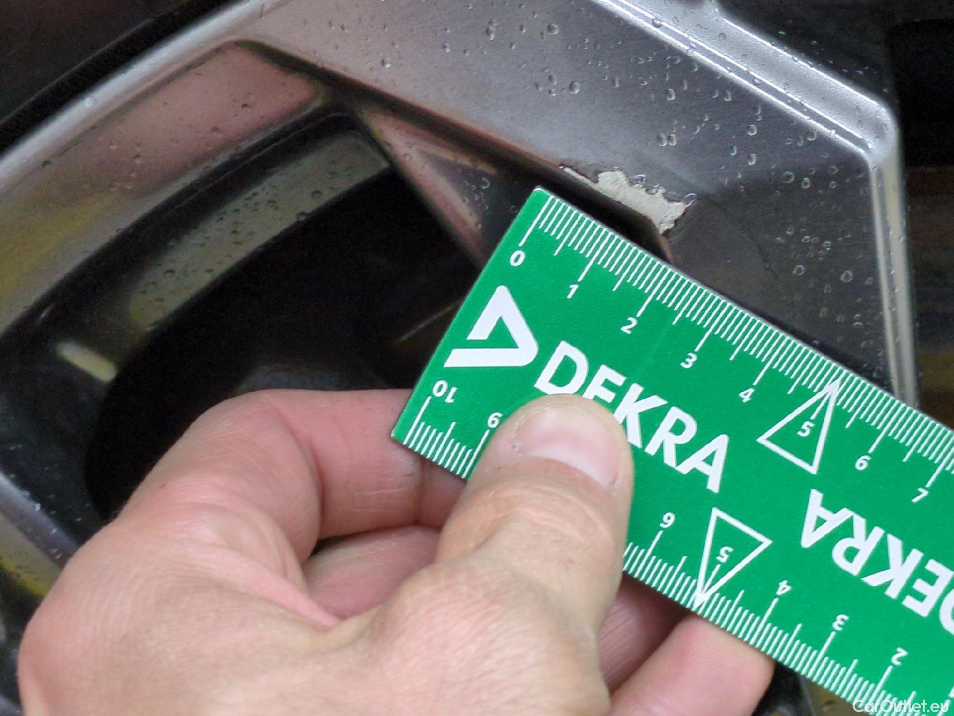  Toyota  RAV4 TOYOTA  Hybride / 2018 / 5P / SUV Hybride 2WD 218ch Dynamic #4