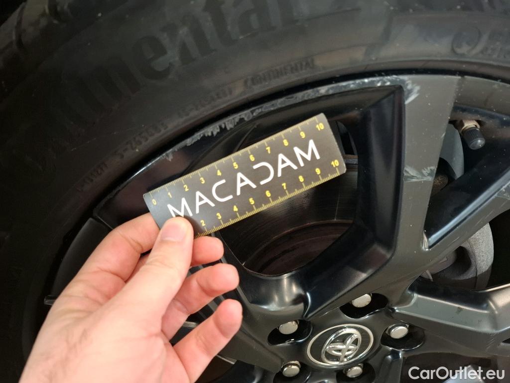  Toyota  C-HR TOYOTA  / 2016 / 5P / SUV 1.8 HYBRIDE 122 GRAPHIC #5