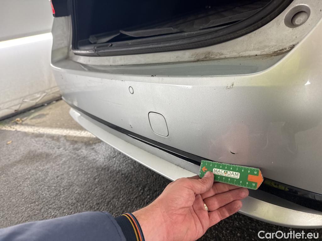  Toyota  Corolla TOYOTA  Touring Sports / 2018 / 5P / Break Hybride 122h Dynamic Business Stage Acad #4