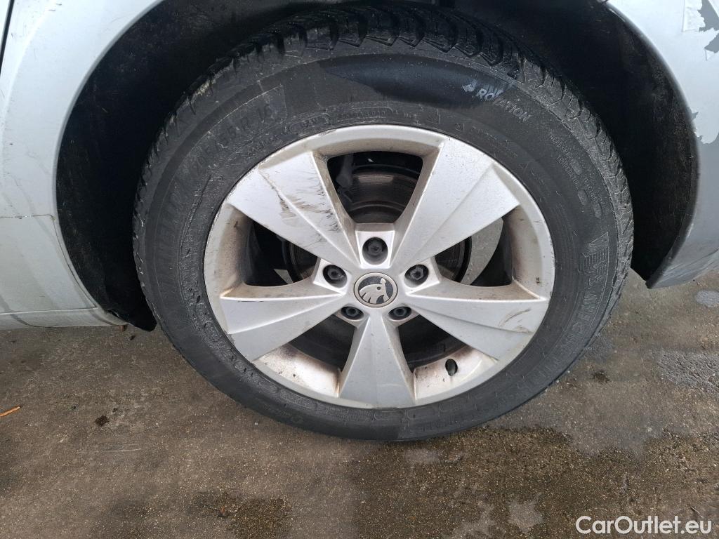  Skoda  Octavia  Combi Business 1.6 TDI 115CV BVM5 E6dT #37