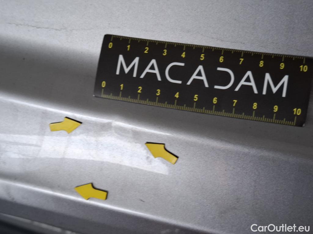  Toyota  C-HR TOYOTA  / 2016 / 5P / SUV 2.0 HYBRIDE 184 DISTINCTIVE #14