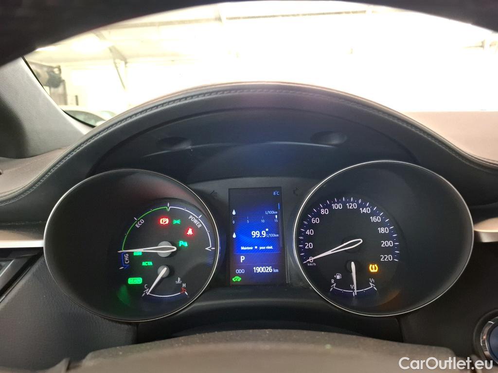  Toyota  C-HR TOYOTA  / 2016 / 5P / SUV 1.8 HYBRIDE 122 GRAPHIC #26