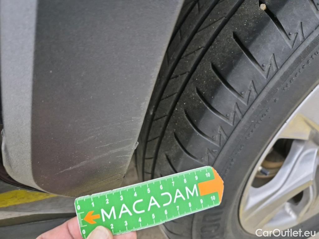  Toyota  RAV4 TOYOTA  Hybride / 2018 / 5P / SUV Hybride 2WD Dynamic Business Beyond Zero #17