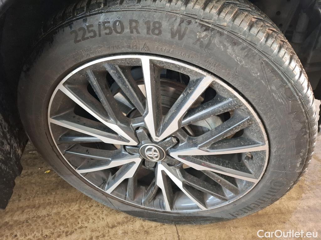  Toyota  C-HR TOYOTA  / 2016 / 5P / SUV 2.0 HYBRIDE 184 DISTINCTIVE #2