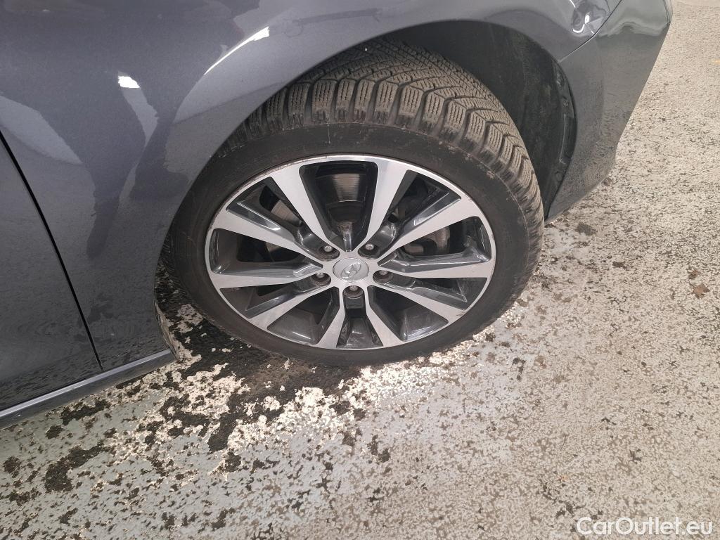  Hyundai  i30  cw Creative 1.6 CRDi 115CV BVA7 E6d #34