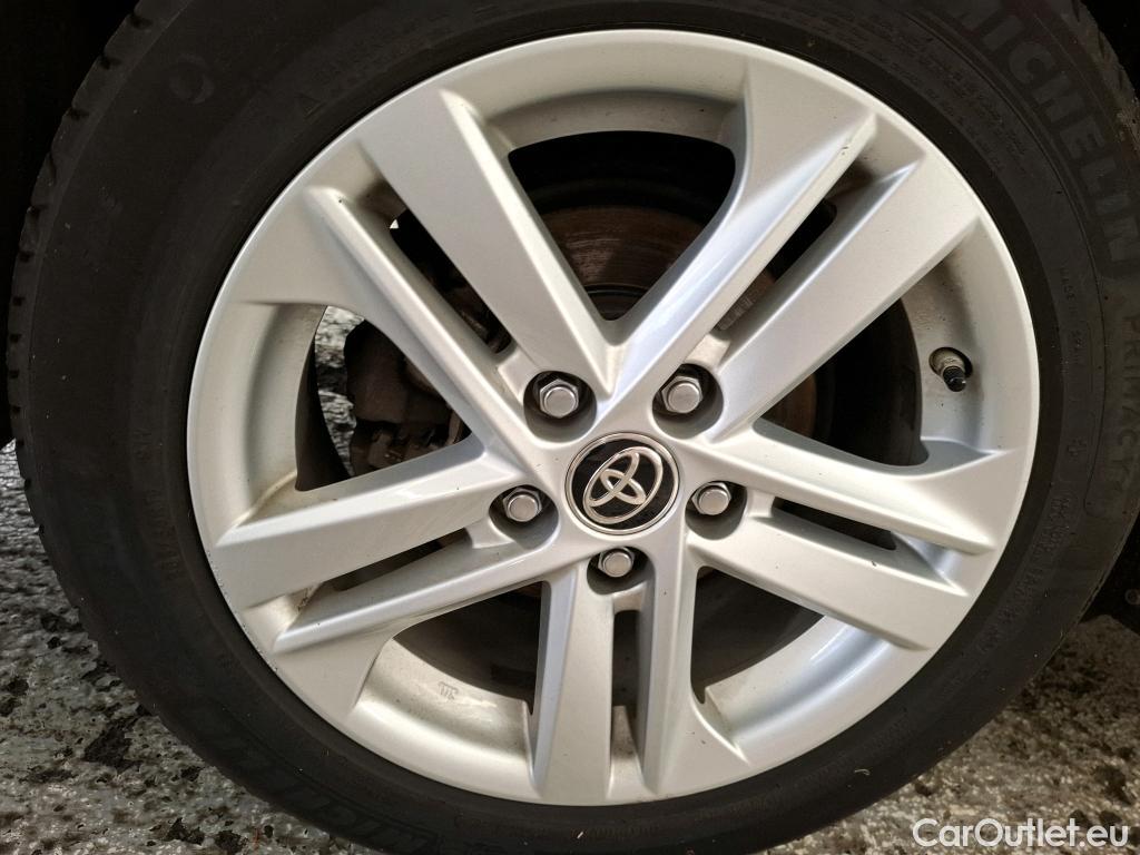  Toyota  Corolla TOYOTA  Touring Sports / 2018 / 5P / Break Hybride 122h Dynamic Business Beyond Zer #31