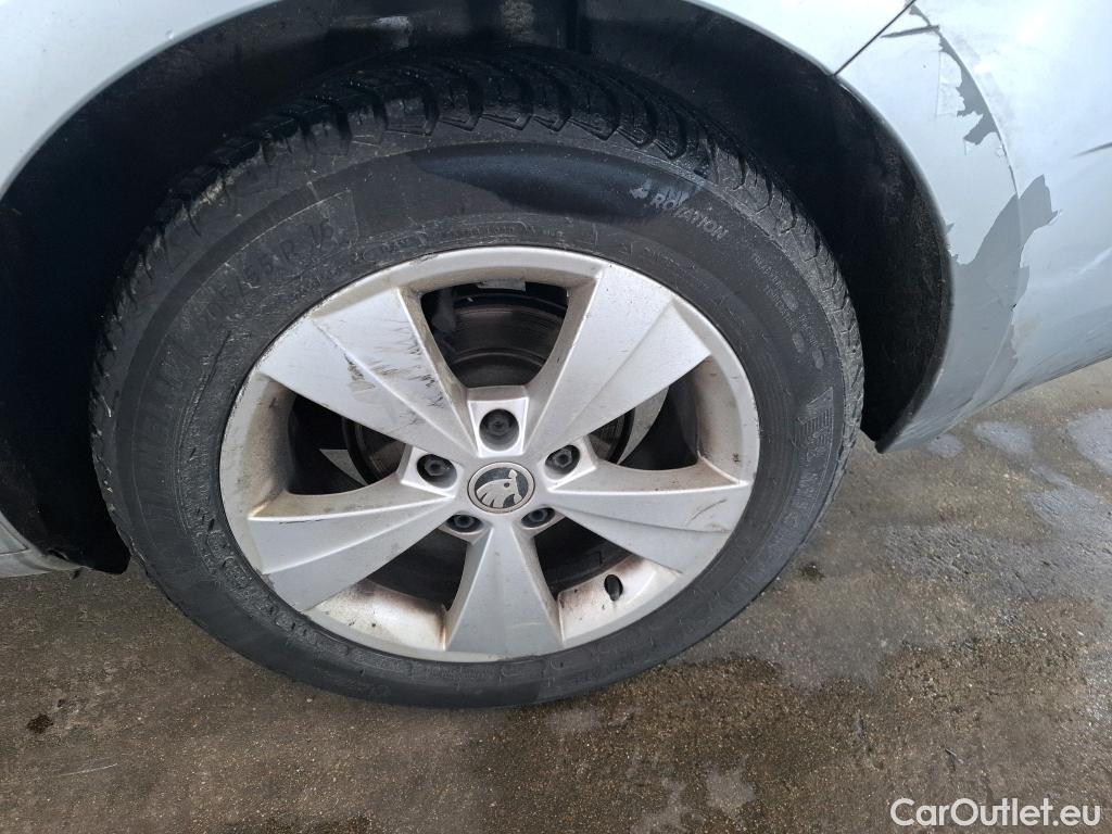  Skoda  Octavia  Combi Business 1.6 TDI 115CV BVM5 E6dT #32