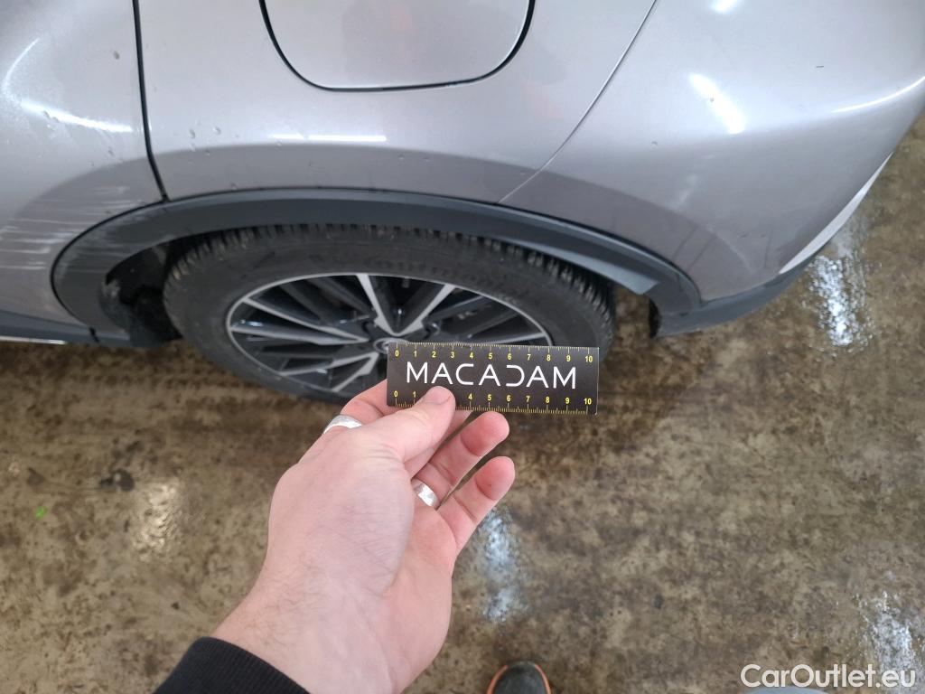  Toyota  C-HR TOYOTA  / 2016 / 5P / SUV 2.0 HYBRIDE 184 DISTINCTIVE #57