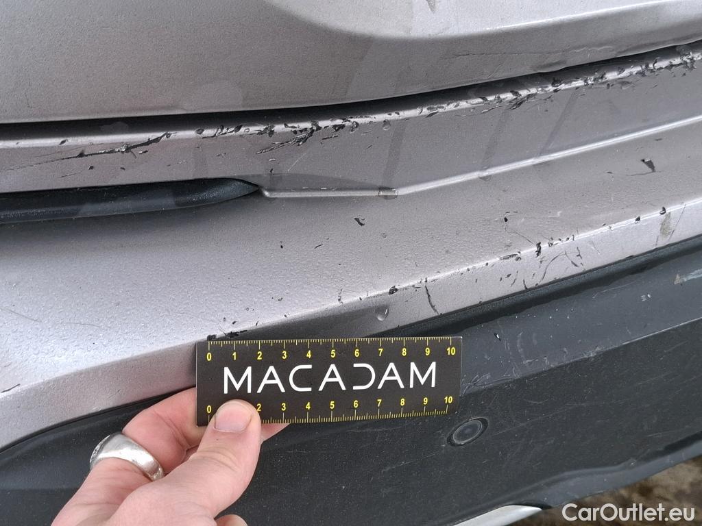  Toyota  C-HR TOYOTA  / 2016 / 5P / SUV 2.0 HYBRIDE 184 DISTINCTIVE #39