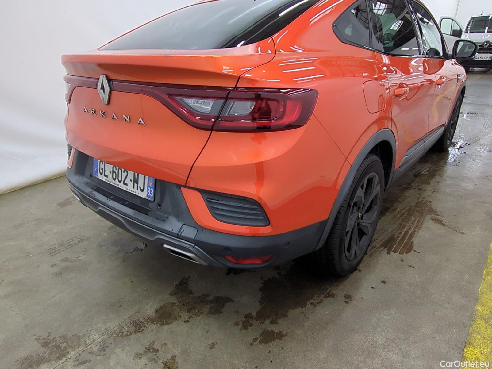  Renault  Arkana RENAULT  / 2021 / 5P / SUV R.S. Line TCe 140 EDC -21B #12