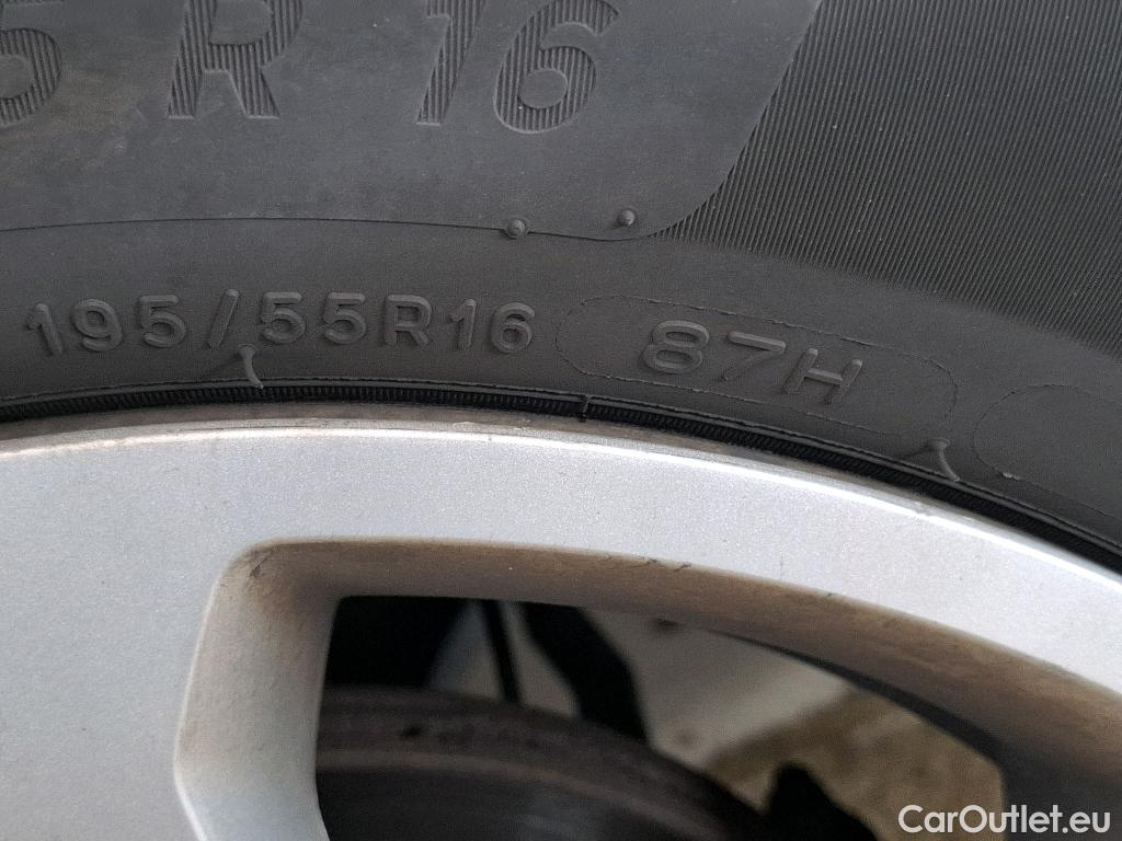  Renault  Clio  IV Business 1.5 dCi 90CV BVM5 E6 #10