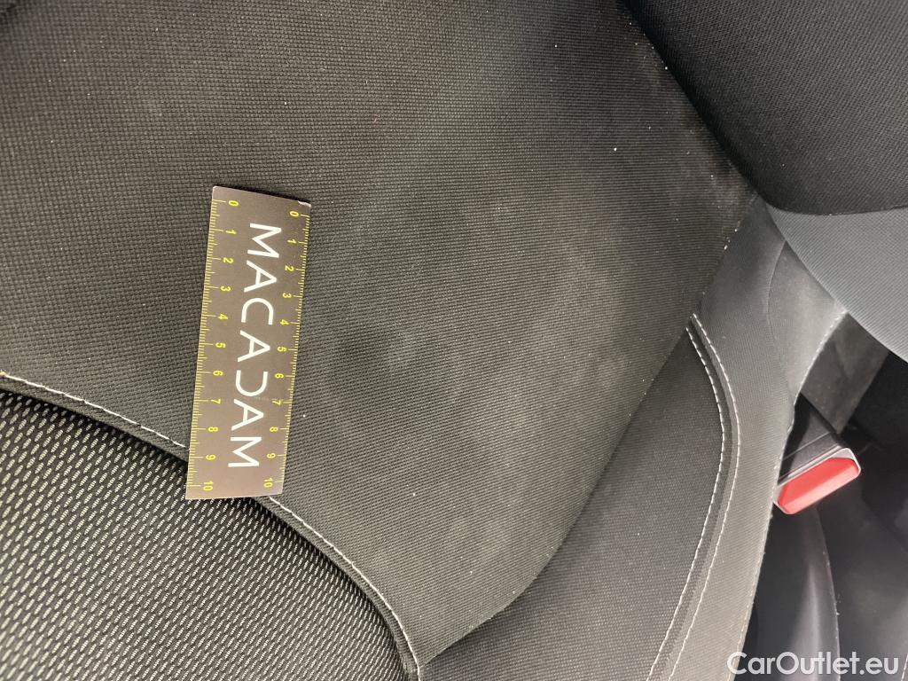  Renault  Clio RENAULT  5p Berline Business dCi 75 - 18 #10