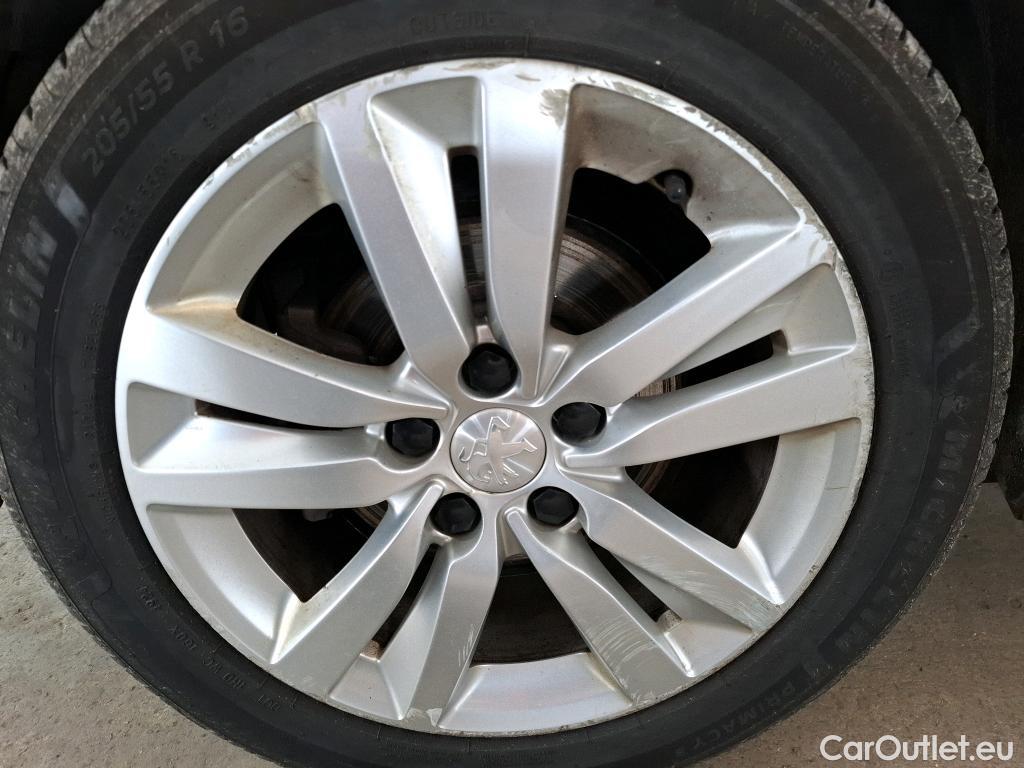  Peugeot  308  SW Active Business 1.5 HDi 130CV BVA8 E6dT #17